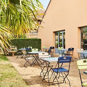 Kyriad Direct Lyon Sud - Hotel